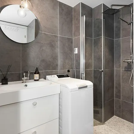 Cathedral & Square - Centre - Sleeps 4 - Wifi Appartement Trondheim